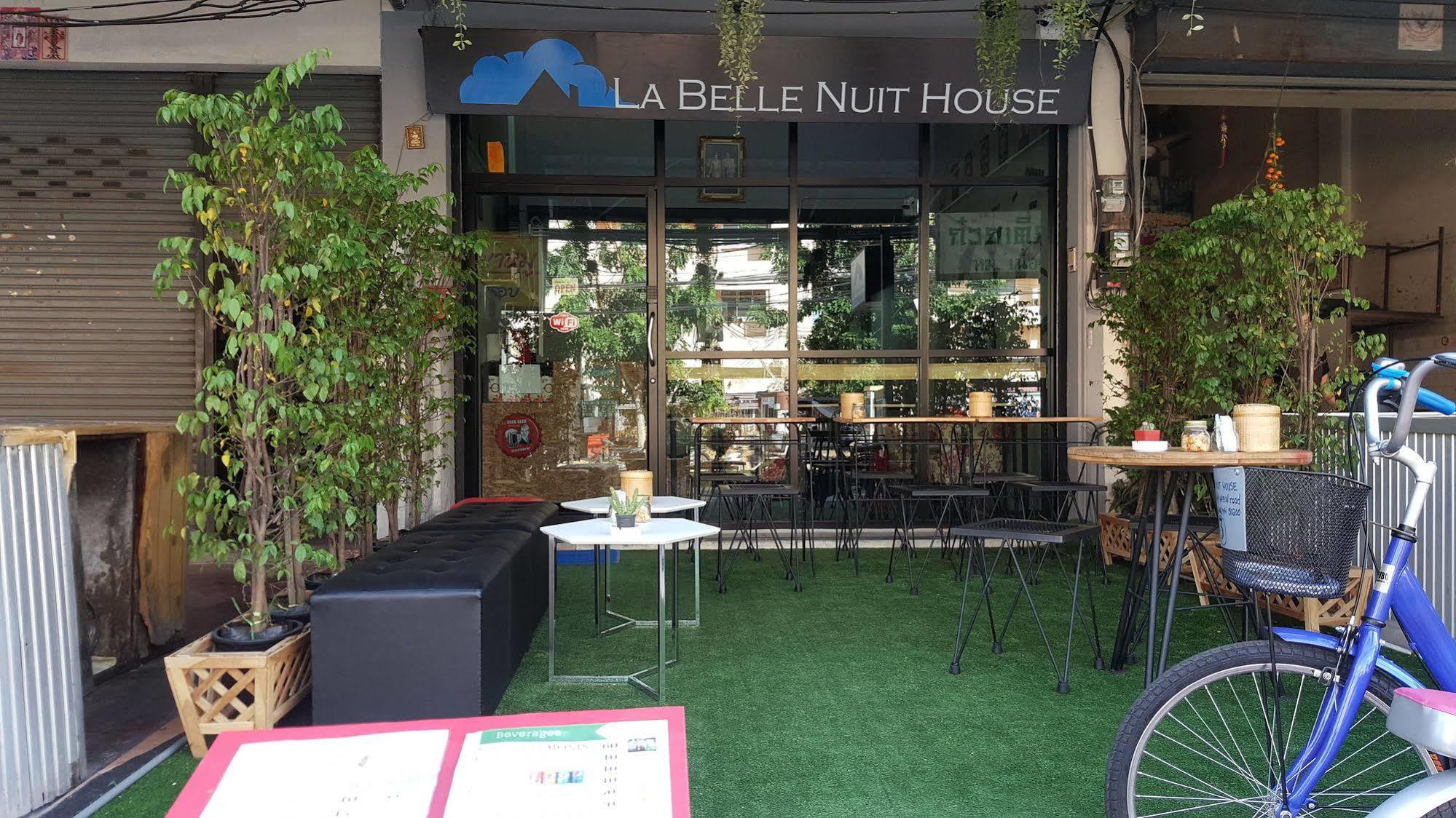 La Belle Nuit House Pansiyon Chiang Mai Dış mekan fotoğraf