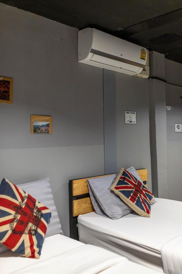 La Belle Nuit House Pansiyon Chiang Mai Dış mekan fotoğraf