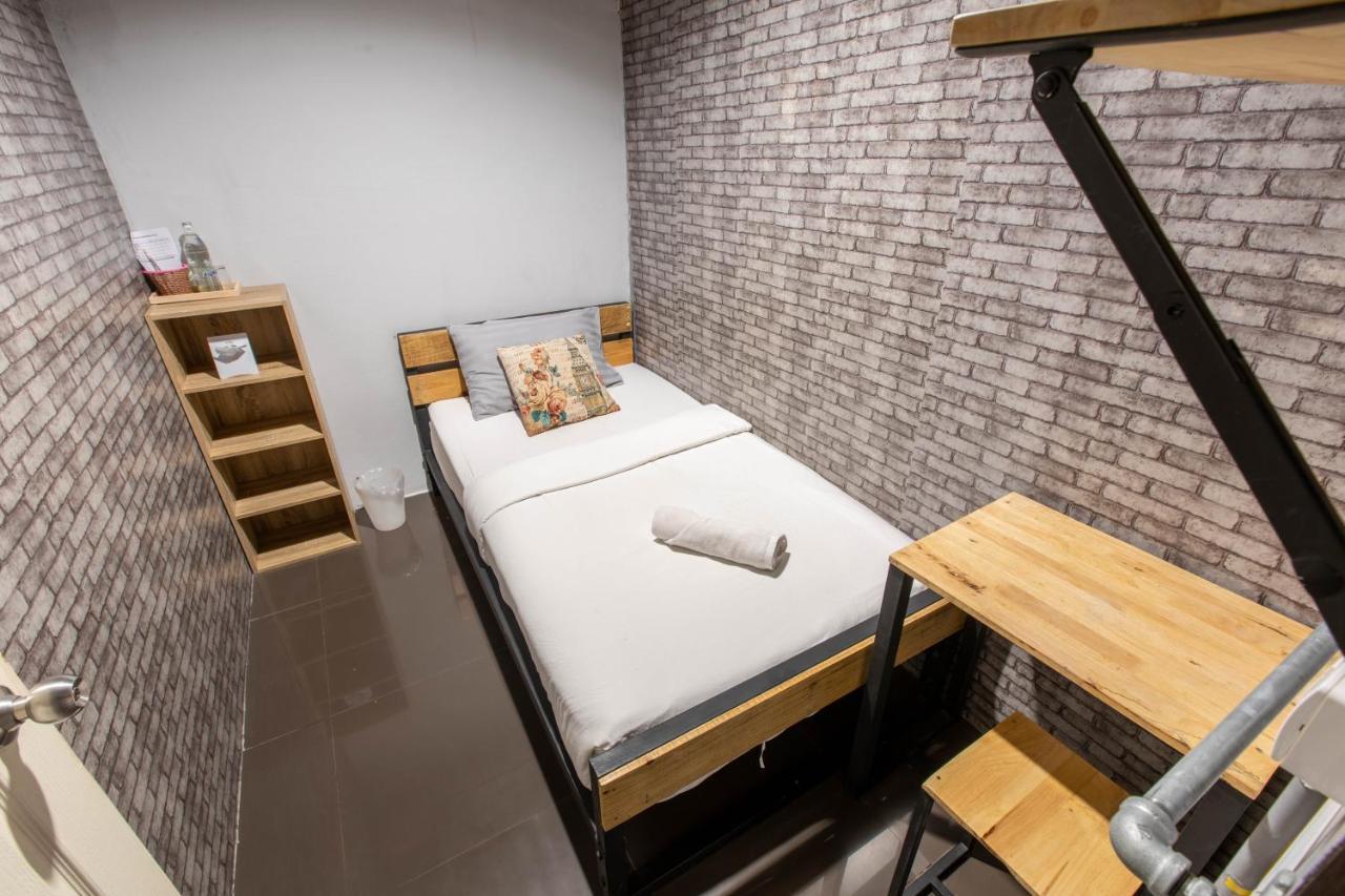 La Belle Nuit House Pansiyon Chiang Mai Dış mekan fotoğraf